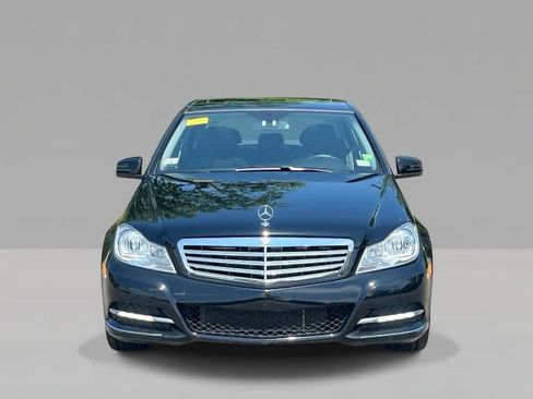 Used 2013 Mercedes-Benz C 300 4MATIC Sedan image 3