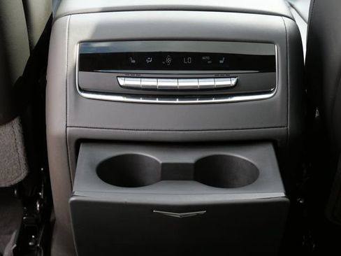 Used 2023 Cadillac Escalade Sport AWD/4WD image 17