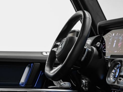 Used 2025 Mercedes-Benz G 550 w/ Exclusive Interior Package image 50