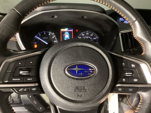 Used 2022 Subaru Crosstrek 2.0i Premium AWD/4WD image 21