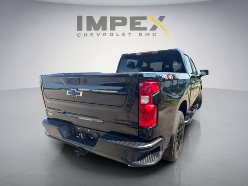Used 2024 Chevrolet Silverado 1500 Custom AWD/4WD image 5