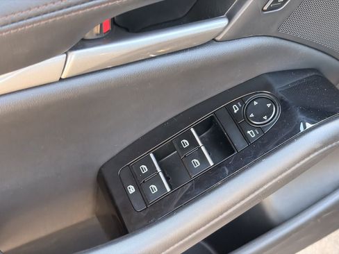 Used 2025 MAZDA MAZDA3 s FWD image 20