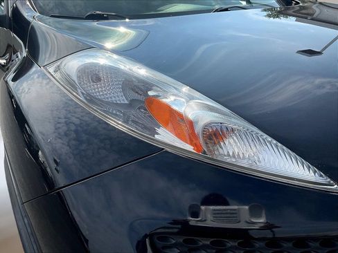 Used 2013 Nissan Juke SV FWD image 27