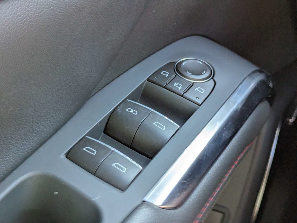 New 2026 Chevrolet Traverse RS FWD image 26