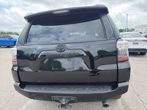 Used 2023 Toyota 4Runner SR5 Premium w/ Moonroof Package image 8