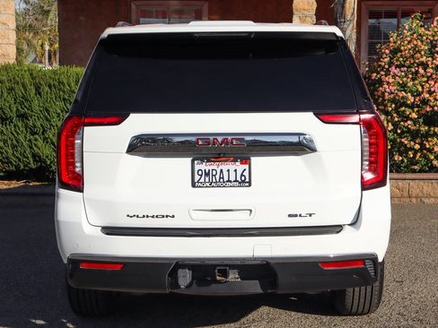 Used 2021 GMC Yukon SLT image 7