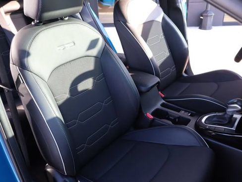 Used 2023 Kia Forte GT-Line w/ GT-Line Technology Package FWD image 11