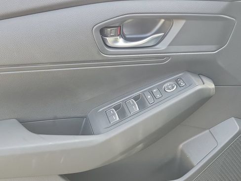Certified 2025 Honda Accord LX image 19