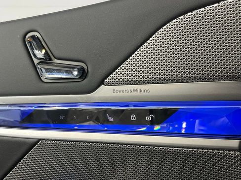 Used 2025 BMW 740i 740i image 16