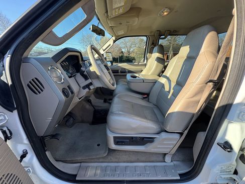 Used 2008 Ford F350 Lariat image 15