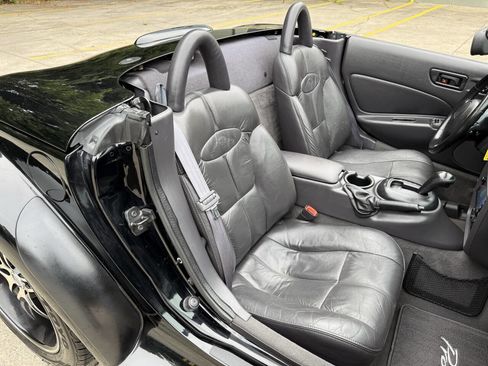 Used 1999 Plymouth Prowler RWD image 27