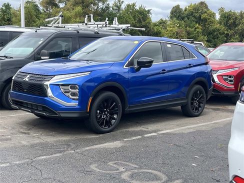 New 2026 Mitsubishi Eclipse Cross LE image 4