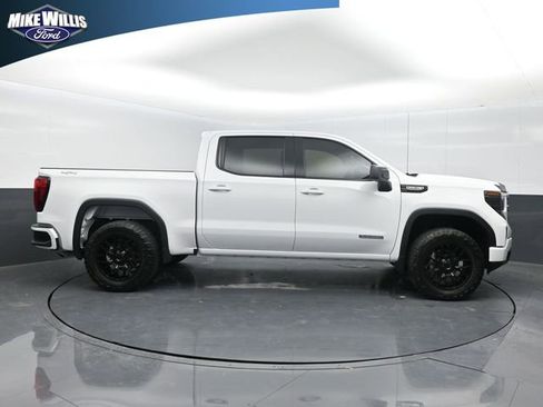 Used 2026 GMC Sierra 1500 Elevation AWD/4WD image 8