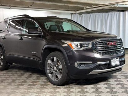 Used 2018 GMC Acadia SLT w/ LPO, Floor Liner Package