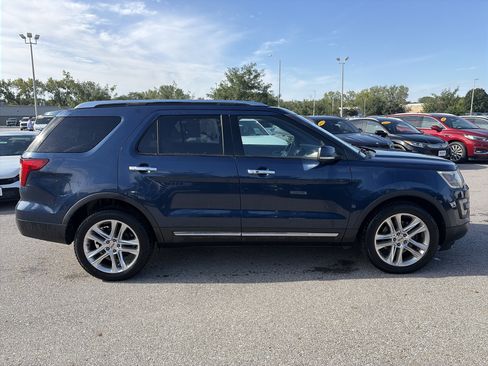 Used 2016 Ford Explorer Limited AWD/4WD image 4