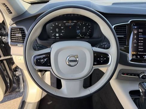 Certified 2022 Volvo XC90 T6 Inscription w/ Advanced Package AWD/4WD image 25