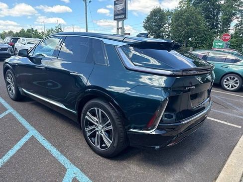 Certified 2024 Cadillac Lyriq Luxury w/ LPO, Floor Liner Package AWD/4WD image 5
