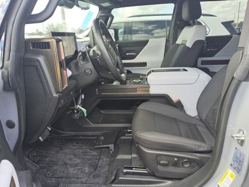 Used 2024 GMC Hummer EV 2X w/ LPO, Illumination Package image 5