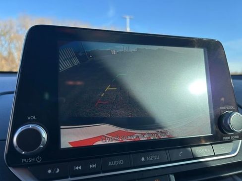 Used 2024 Nissan Altima 2.5 SR image 26