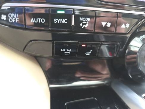 Used 2023 Acura MDX SH-AWD w/ Technology Package image 34
