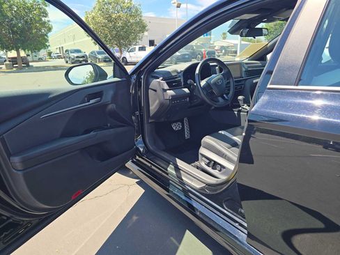Used 2026 Toyota Camry SE FWD image 19