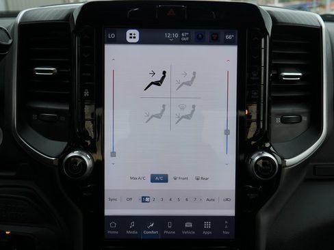 Used 2025 RAM 2500 Big Horn image 22