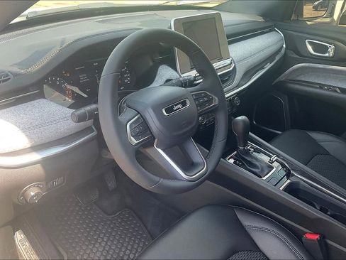 New 2025 Jeep Compass Latitude w/ Convenience Group image 6