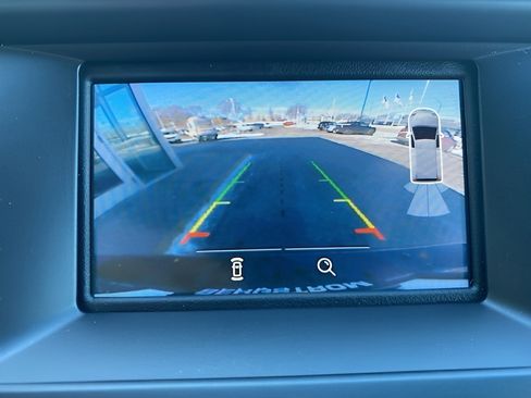 Used 2018 Ford Edge SEL w/ Class II Trailer Tow Package image 23