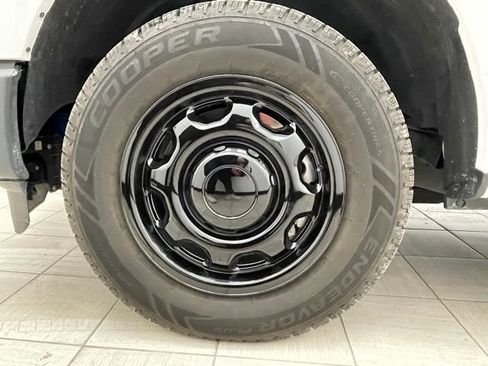 Used 2023 Ford F150 XL image 6