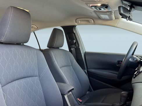 Used 2024 Toyota Corolla LE FWD image 30