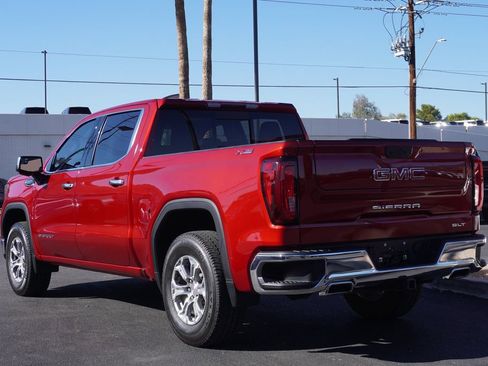 Certified 2023 GMC Sierra 1500 SLT w/ SLT Convenience Package image 3