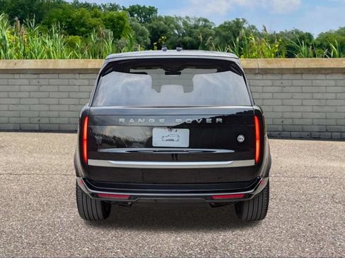New 2025 Land Rover Range Rover SV AWD/4WD image 5