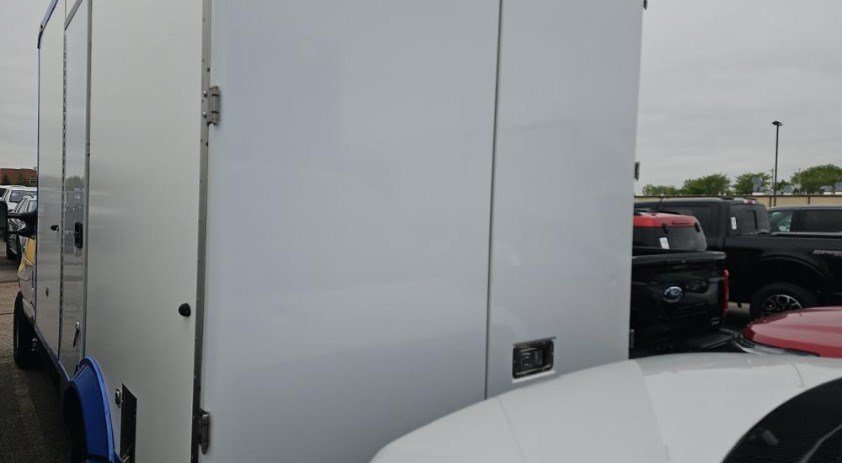 Used 2023 Ford E-350 and Econoline 350 Super Duty w/ Power Windows & Locks Group RWD image 6