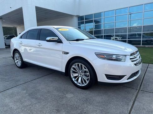 Used 2016 Ford Taurus Limited FWD image 1