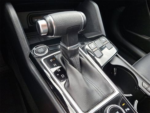 Used 2023 Kia Sportage EX image 15