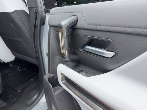 Used 2025 GMC Hummer EV 2X image 60