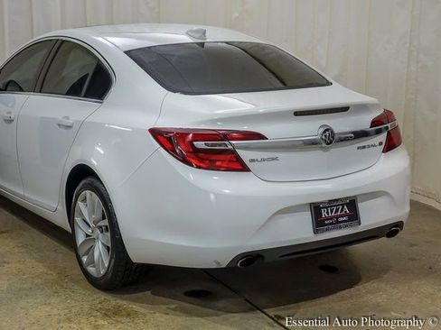 Used 2016 Buick Regal image 4