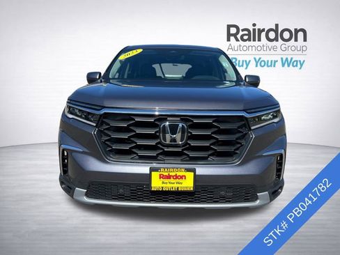 Used 2023 Honda Pilot EX-L image 2