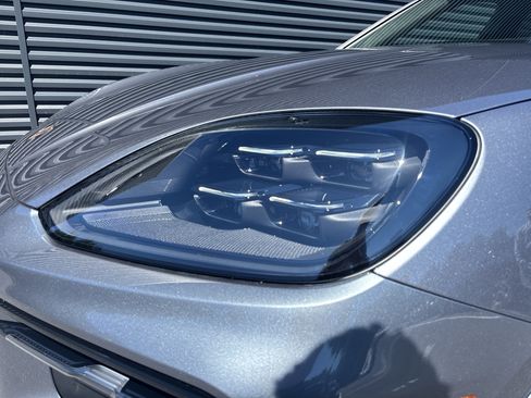 New 2026 Porsche Cayenne GTS AWD/4WD image 24