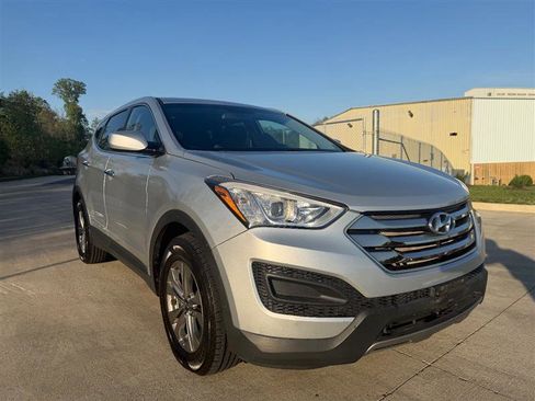 Used 2016 Hyundai Santa Fe Sport image 10