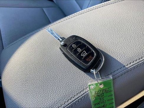 Used 2018 Hyundai Tucson SE image 11