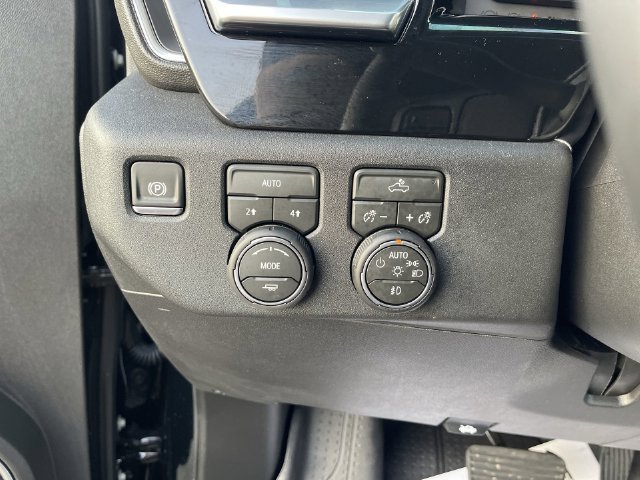 Used 2026 Chevrolet Silverado 1500 RST w/ RST Select Package AWD/4WD image 18