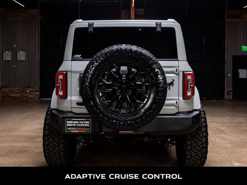 Used 2026 Ford Bronco Outer Banks AWD/4WD image 8