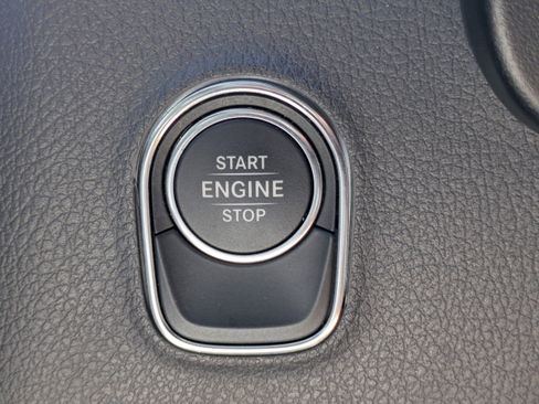 Used 2024 Mercedes-Benz Sprinter 3500 image 29