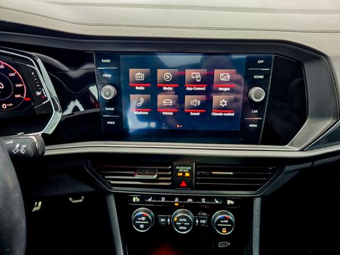 Used 2019 Volkswagen Jetta GLI Autobahn FWD image 31