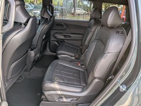 New 2027 Kia Telluride EX X-Line w/ Towing Package AWD/4WD image 17