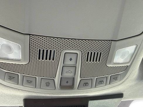 Used 2022 Ford F350 Limited AWD/4WD image 40