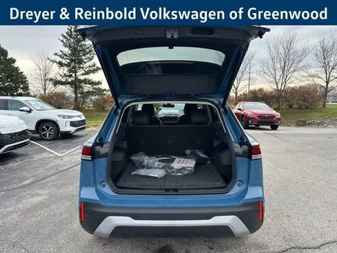 New 2026 Volkswagen Tiguan SE image 33