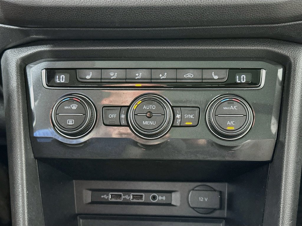 Used 2019 Volkswagen Tiguan SEL FWD image 19