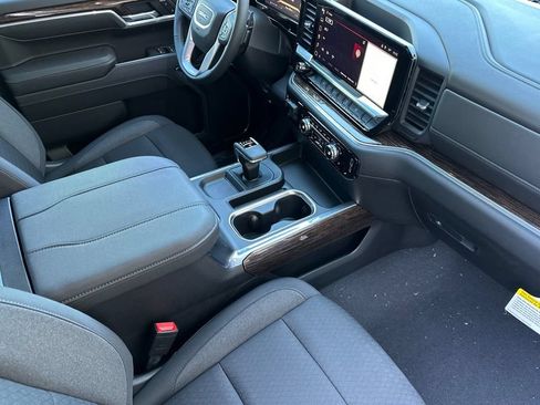 New 2026 GMC Sierra 1500 Elevation w/ Preferred Package AWD/4WD image 15